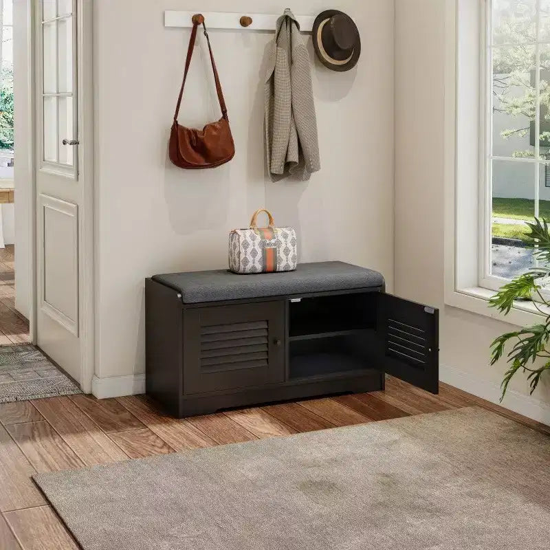 Banc meuble à chaussures avec double portes, banc d'entrée avec étagères réglables et coussins amovibles, étagère à chaussures de couloir.