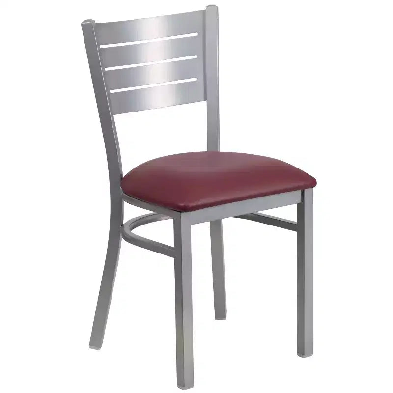 Chaise de salle à manger en métal à lattes argentées