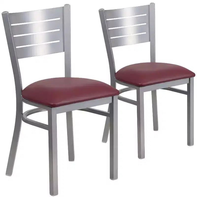 Chaise de salle à manger en métal à lattes argentées